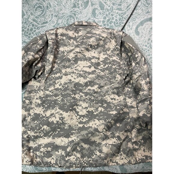 US Army Cold Weather Coat Universal Pattern‎ SPM100-06-C-0439 M-Short - Picture 2 of 3